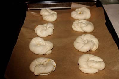 طرز تهیه نان آچما