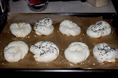 طرز تهیه نان آچما